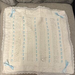 Hand Knit White and Blue Baby Blanket